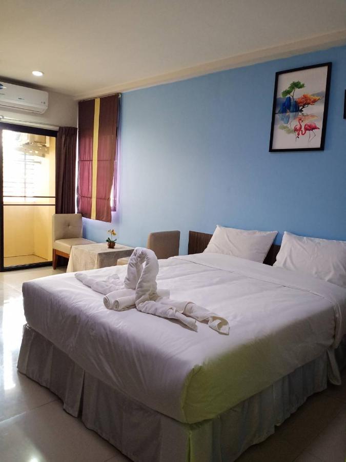 Apartamento โสดาอพาร์ทเม้นท์​ Ban Lam Phak Kut Exterior foto
